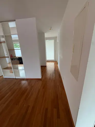 4 Zimmer Wohnung mit 127 m² in Wiesbaden – Bild 4