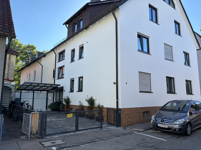 5 Zimmer Wohnung mit 120 m² in Augsburg – Bild 2