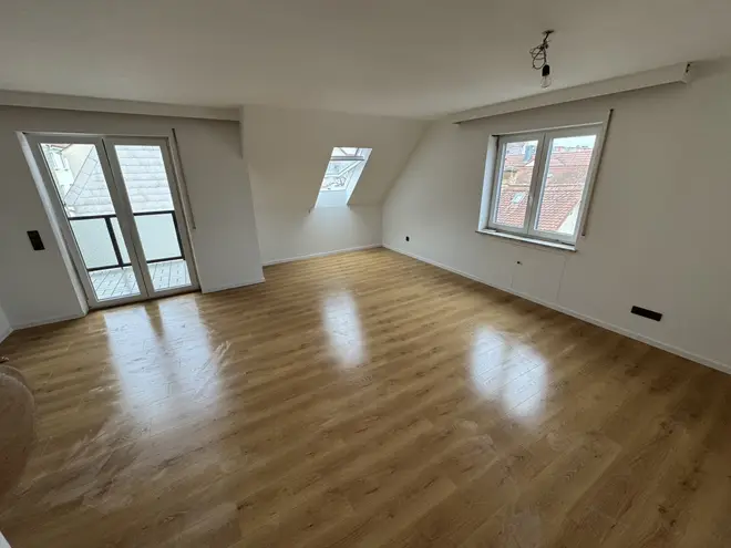 5 Zimmer Wohnung mit 120 m² in Augsburg – Bild 3