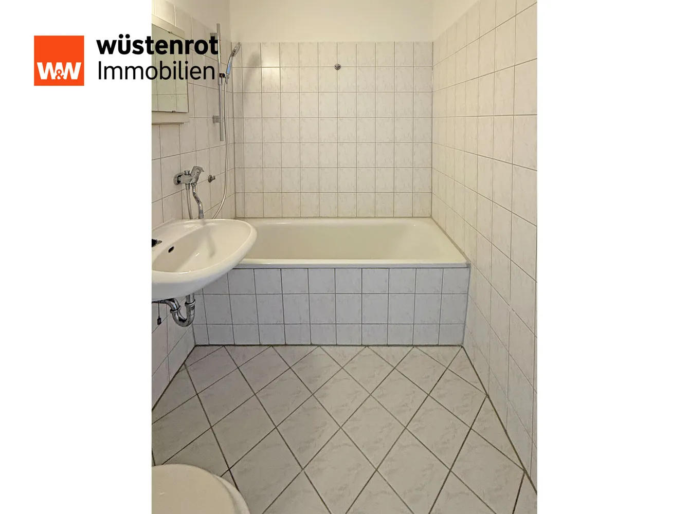 2 Zimmer Wohnung mit 47 m² in Neubrandenburg – Bild 6