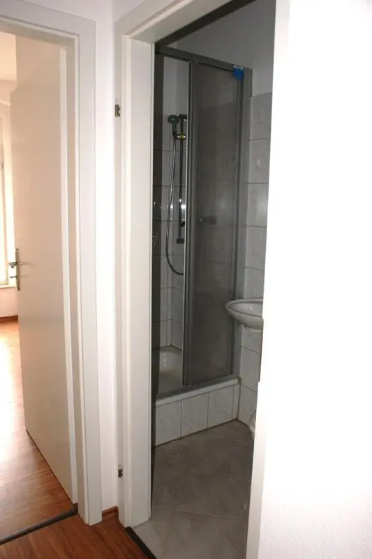 2 Zimmer Wohnung mit 42 m² in Plauen – Bild 7