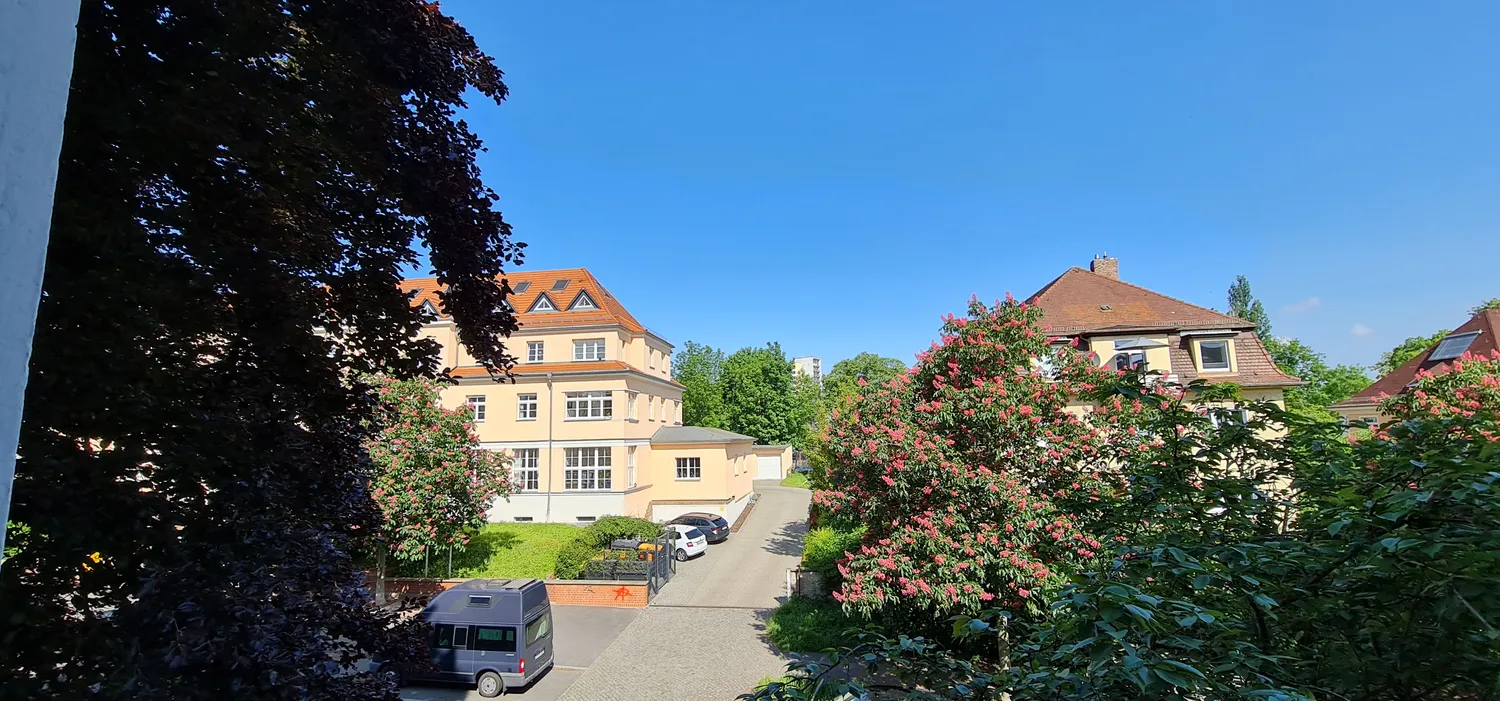 4 Zimmer Wohnung mit 95 m² in Dresden – Bild 1