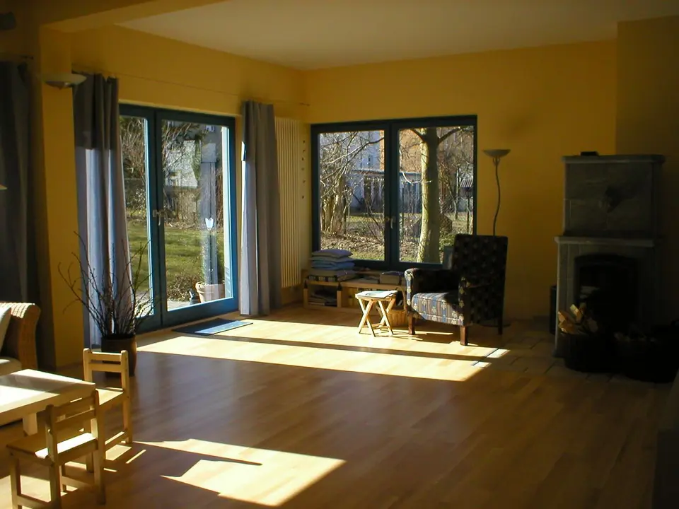 8 Zimmer Haus mit 274 m² in Rostock – Bild 1
