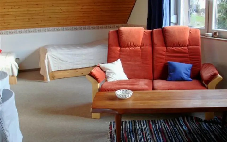 WG-Zimmer mit 42 m² in Stuttgart – Bild 2