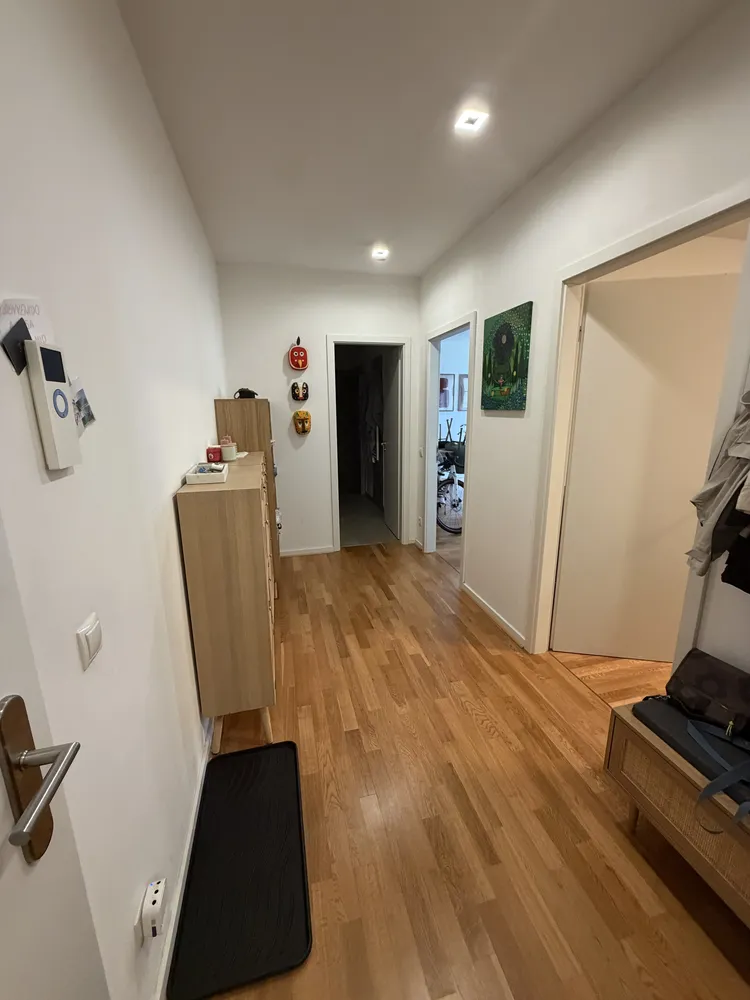 2 Zimmer Wohnung mit 68 m² in Berlin – Bild 2