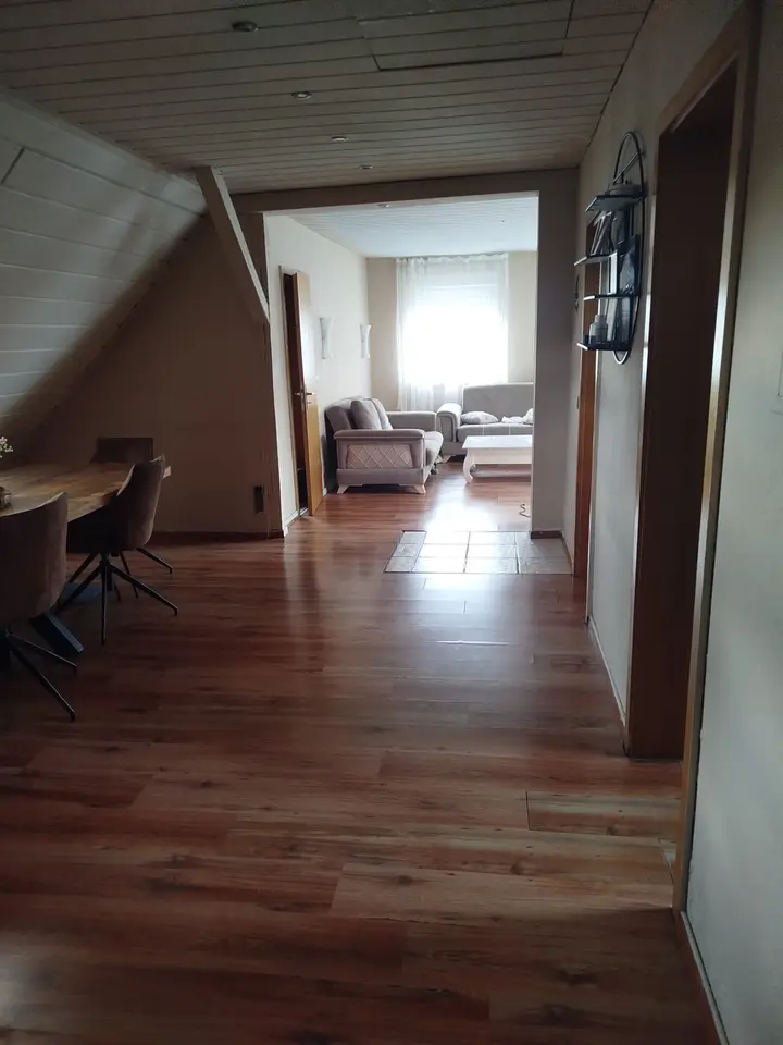 6 Zimmer Wohnung mit 120 m² in Heilbronn – Bild 5