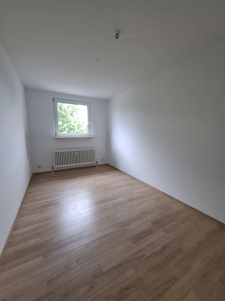 4 Zimmer Wohnung mit 140 m² in Fürth – Bild 3