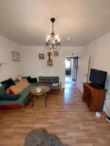 2 Zimmer Wohnung mit 56 m² in Krefeld – Bild 2