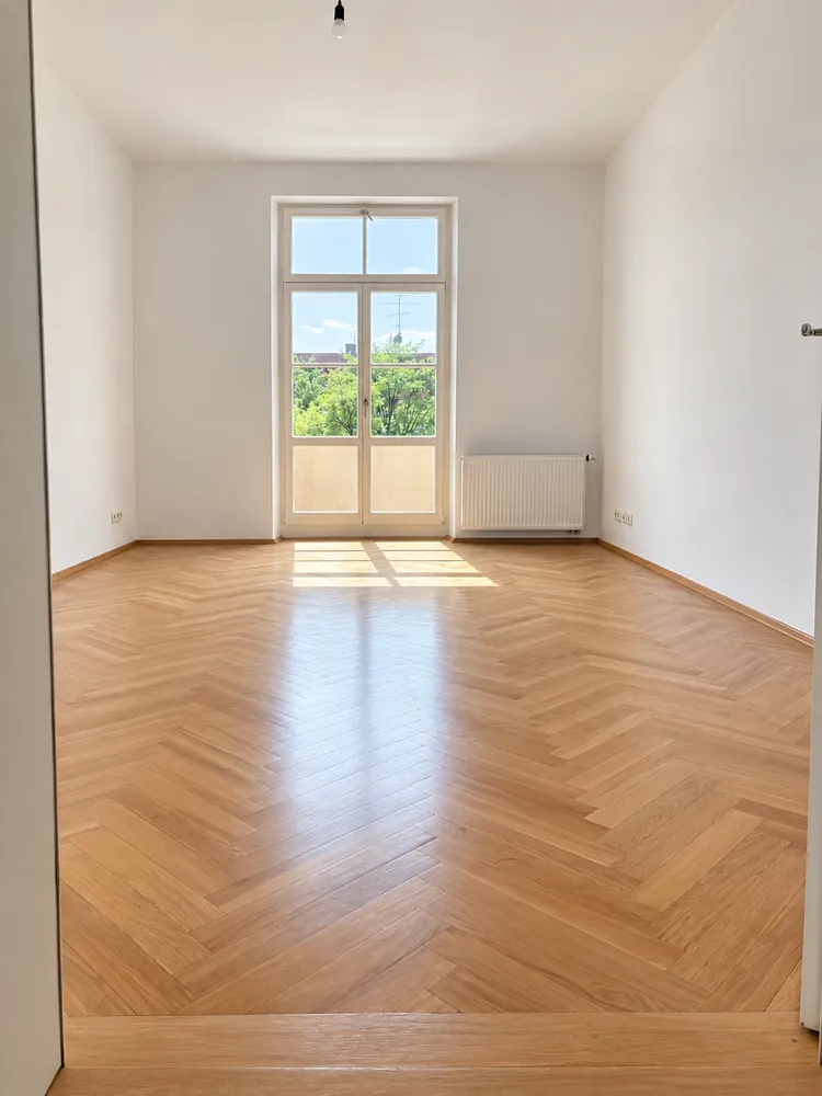 4 Zimmer Wohnung mit 138 m² in München – Bild 1