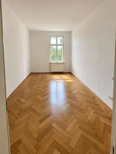 4 Zimmer Wohnung mit 138 m² in München – Bild 4
