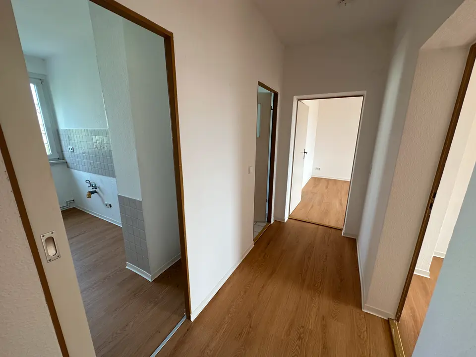 4 Zimmer Wohnung mit 70 m² in Gera – Bild 2