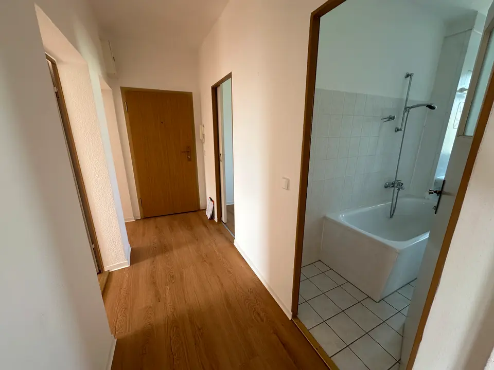 4 Zimmer Wohnung mit 70 m² in Gera – Bild 3