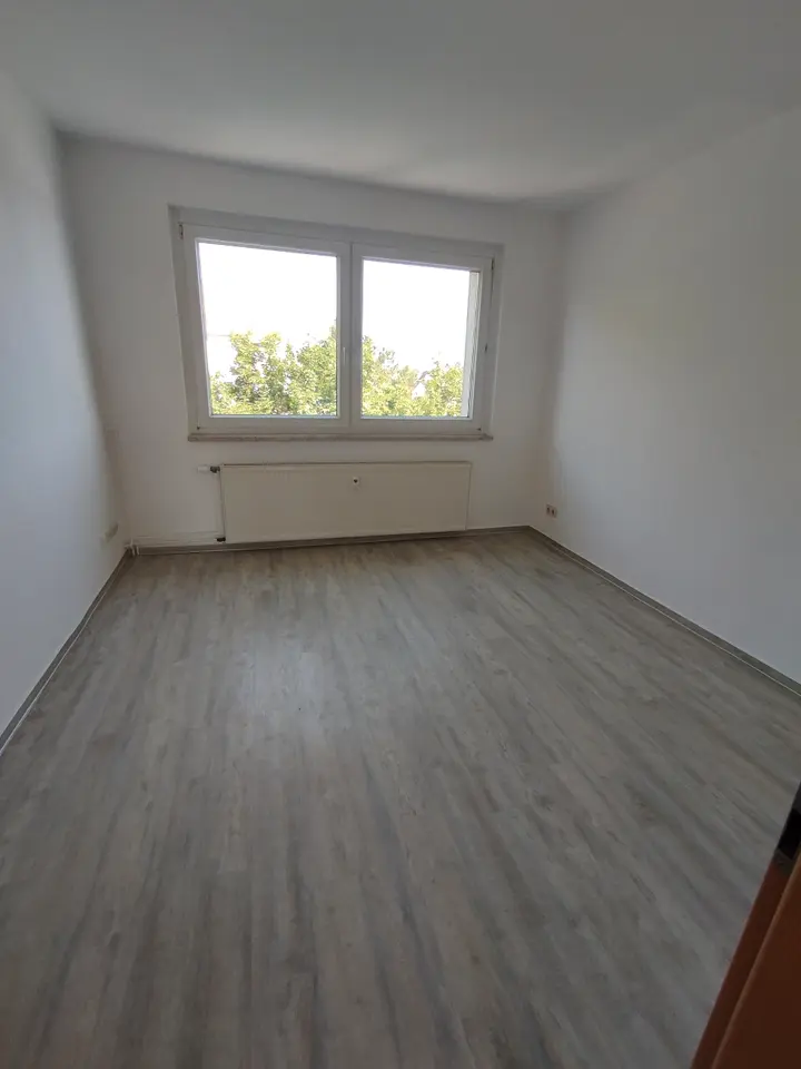 3 Zimmer Wohnung mit 60 m² in Stendal – Bild 2