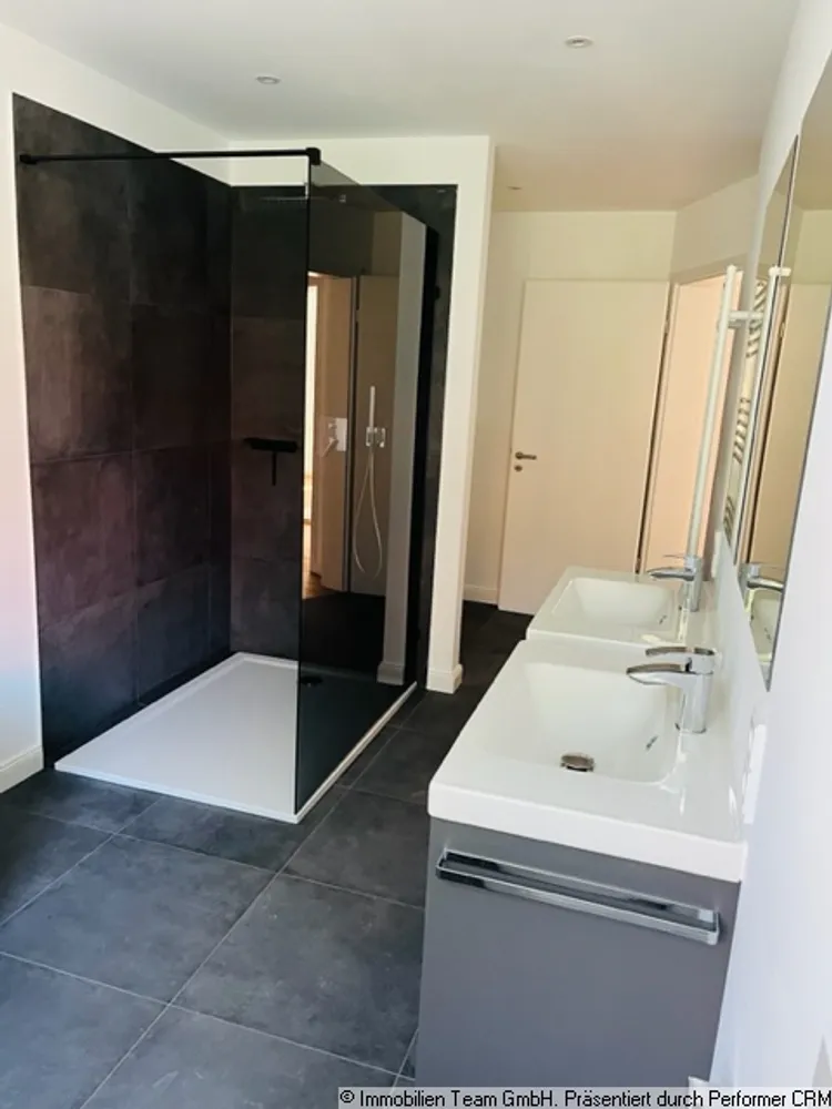 2 Zimmer Wohnung mit 96 m² in Hannover – Bild 7