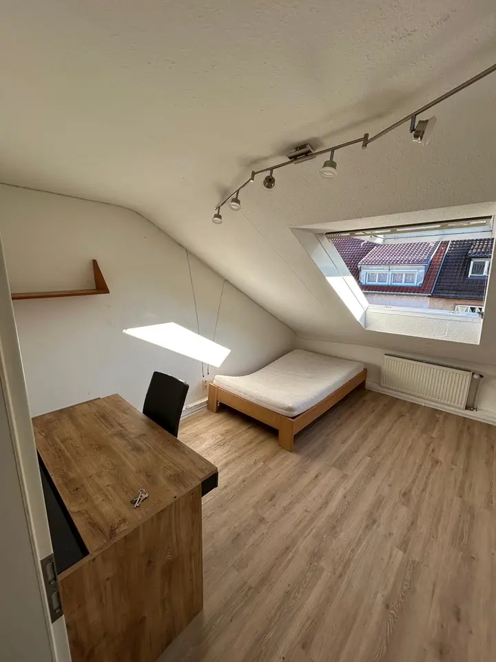 WG-Zimmer mit 15 m² in Stuttgart – Bild 10