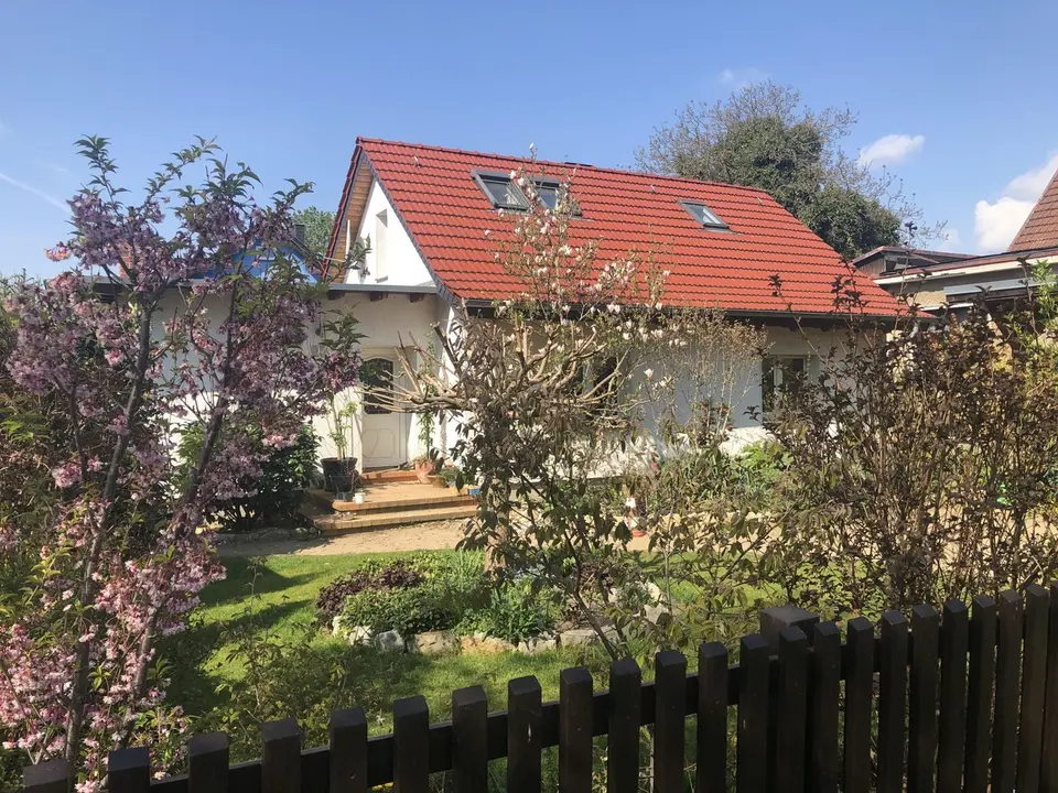 6 Zimmer Haus mit 172 m² in Wiesbaden – Bild 3