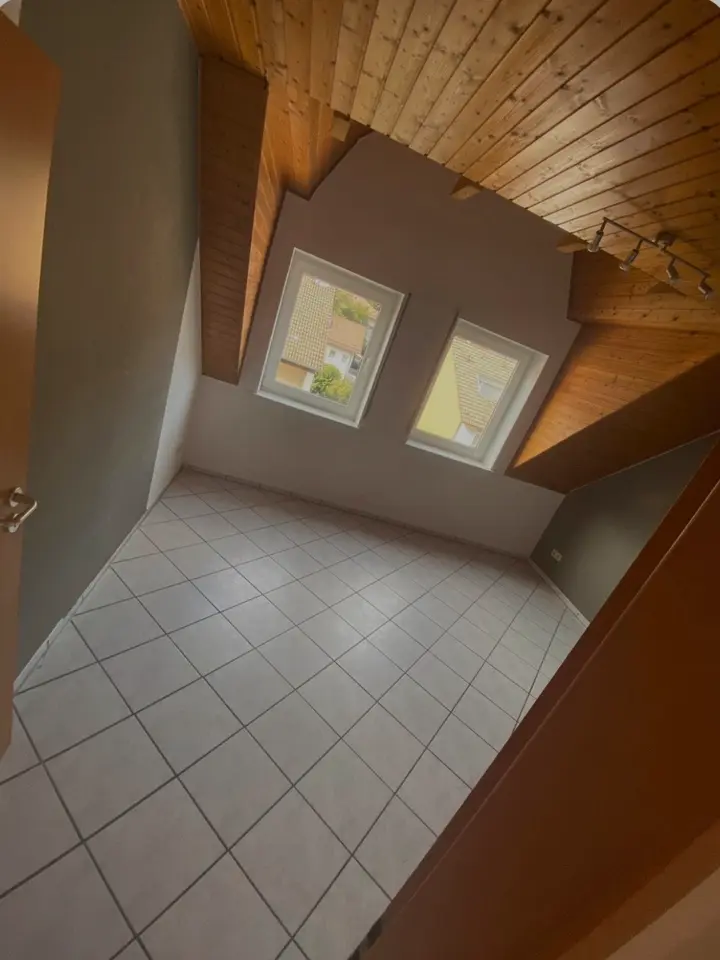 4 Zimmer Wohnung mit 70 m² in Kaiserslautern – Bild 7