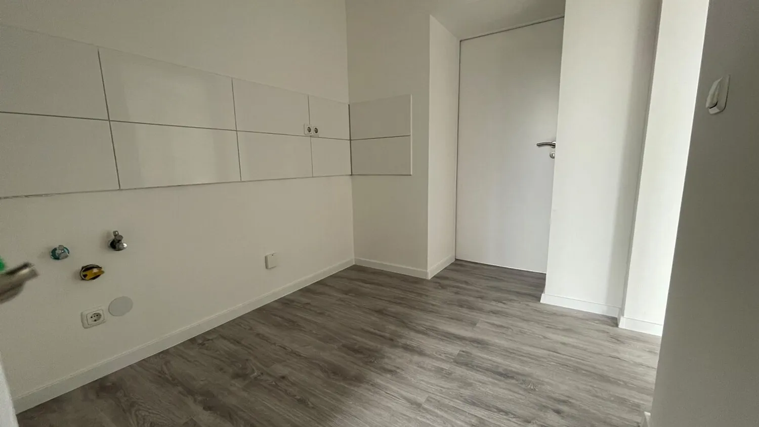 2 Zimmer Wohnung mit 60 m² in Krefeld – Bild 2