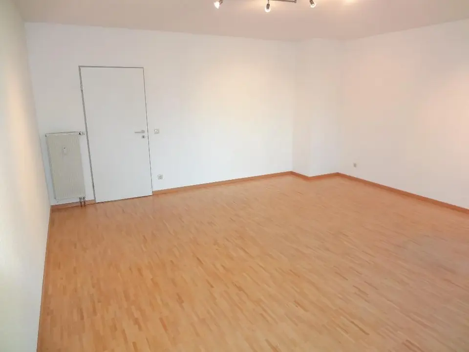 2 Zimmer Wohnung mit 77 m² in Darmstadt – Bild 6