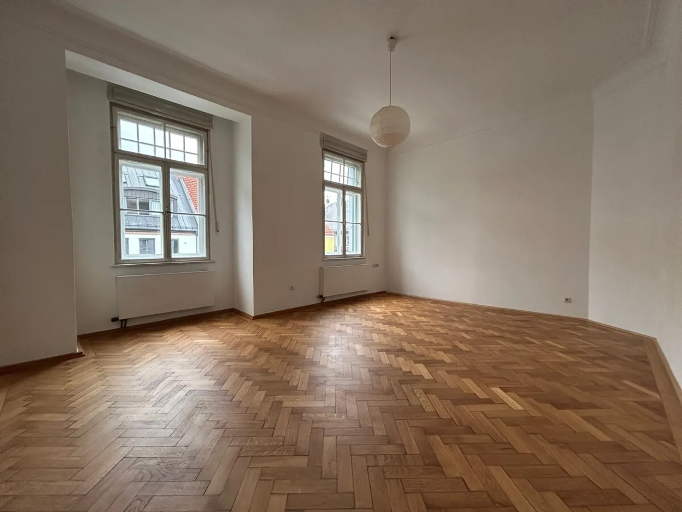 4 Zimmer Wohnung mit 116 m² in Augsburg – Bild 2