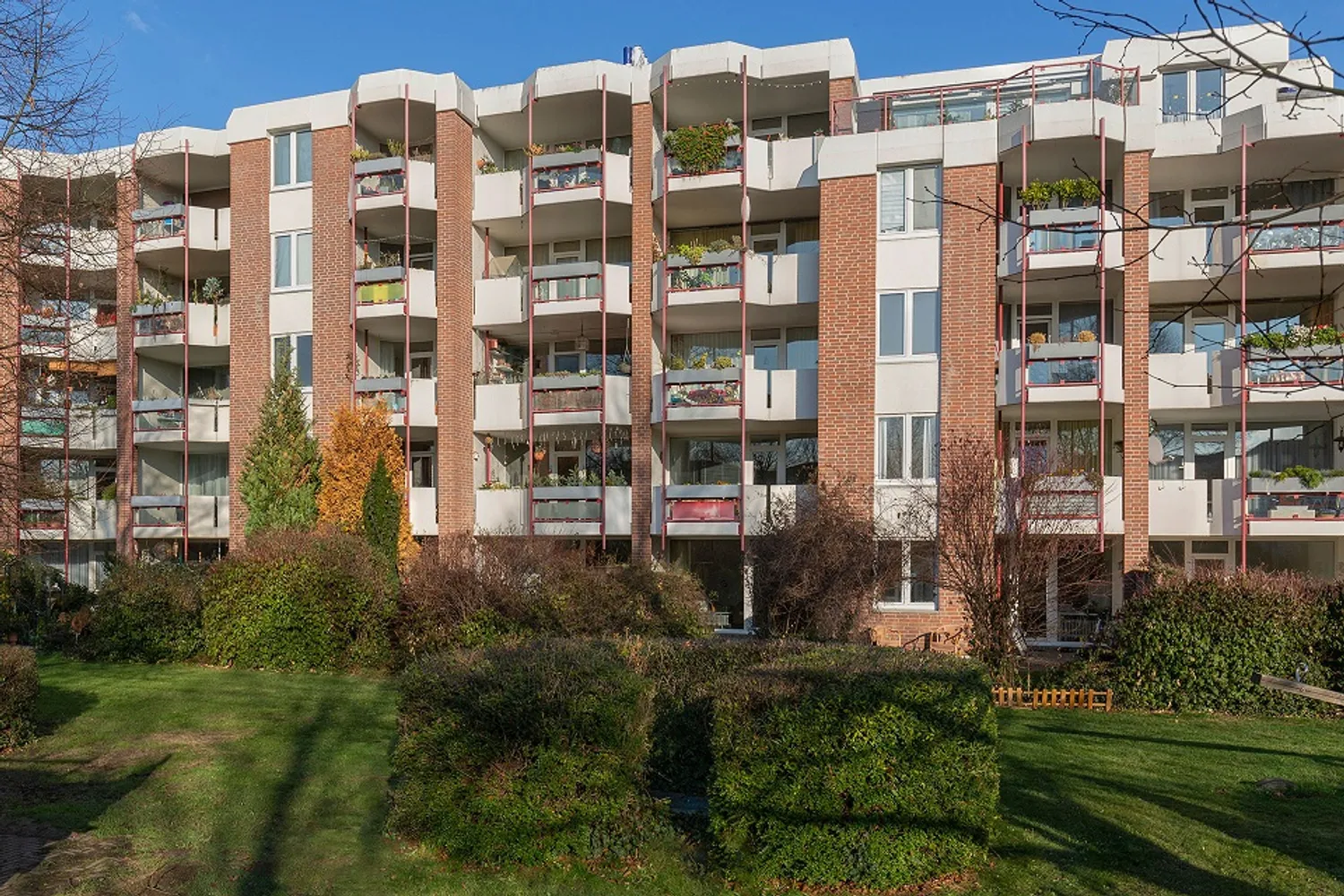 2 Zimmer Wohnung mit 72 m² in Bonn – Bild 2