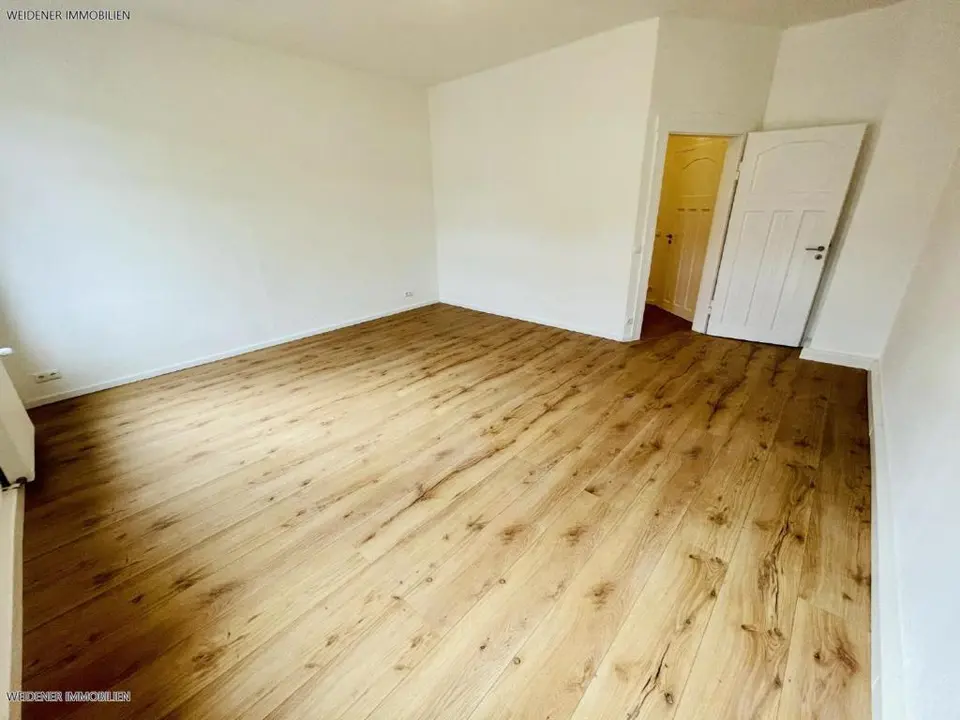 4 Zimmer Wohnung mit 112 m² in Gera – Bild 8