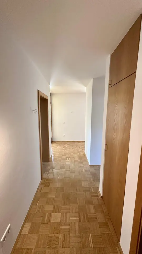 4 Zimmer Wohnung mit 112 m² in Würzburg – Bild 3