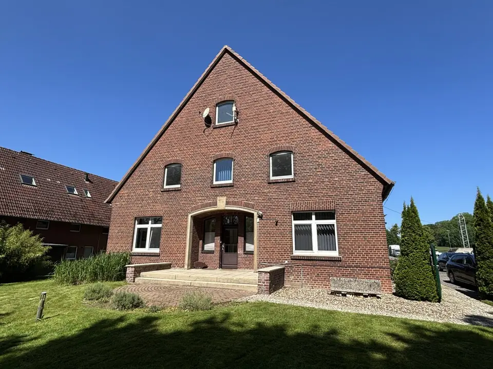 7 Zimmer Wohnung mit 167 m² in Greven – Bild 1
