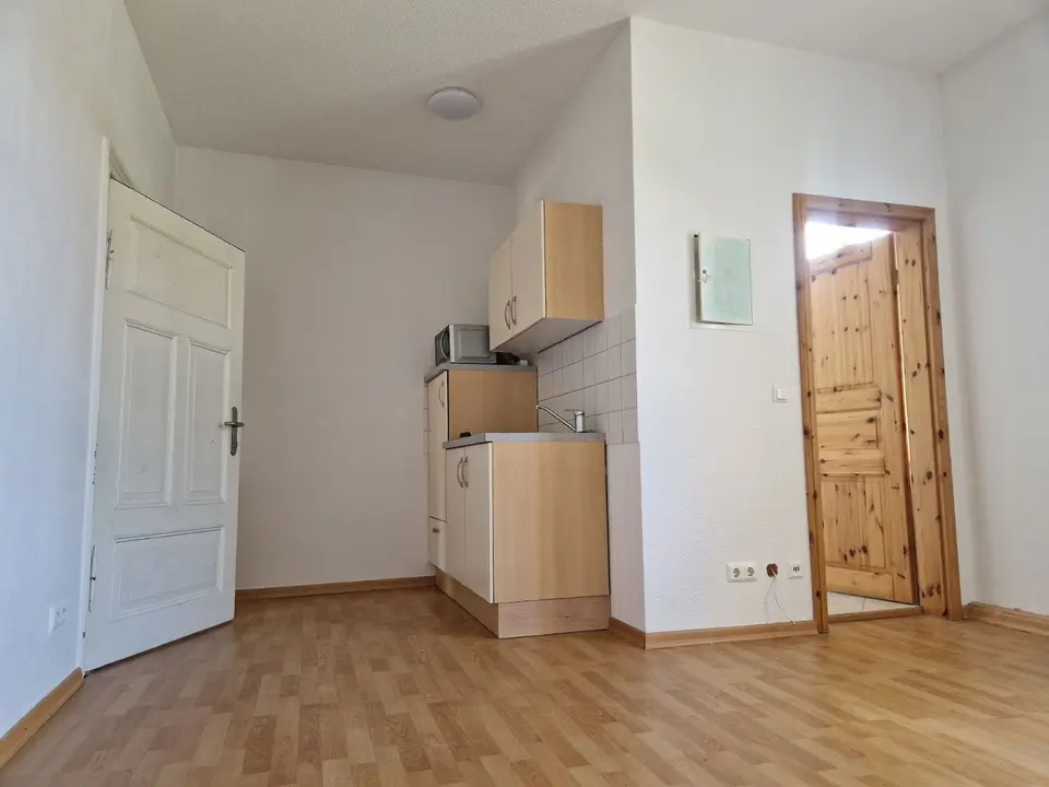 2 Zimmer Wohnung mit 24 m² in Stralsund – Bild 2