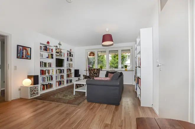 4 Zimmer Wohnung mit 99 m² in Augsburg – Bild 2