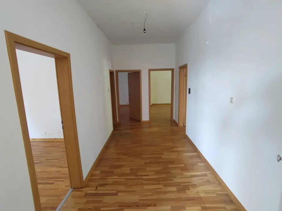 4 Zimmer Wohnung mit 99 m² in Gladbeck – Bild 3