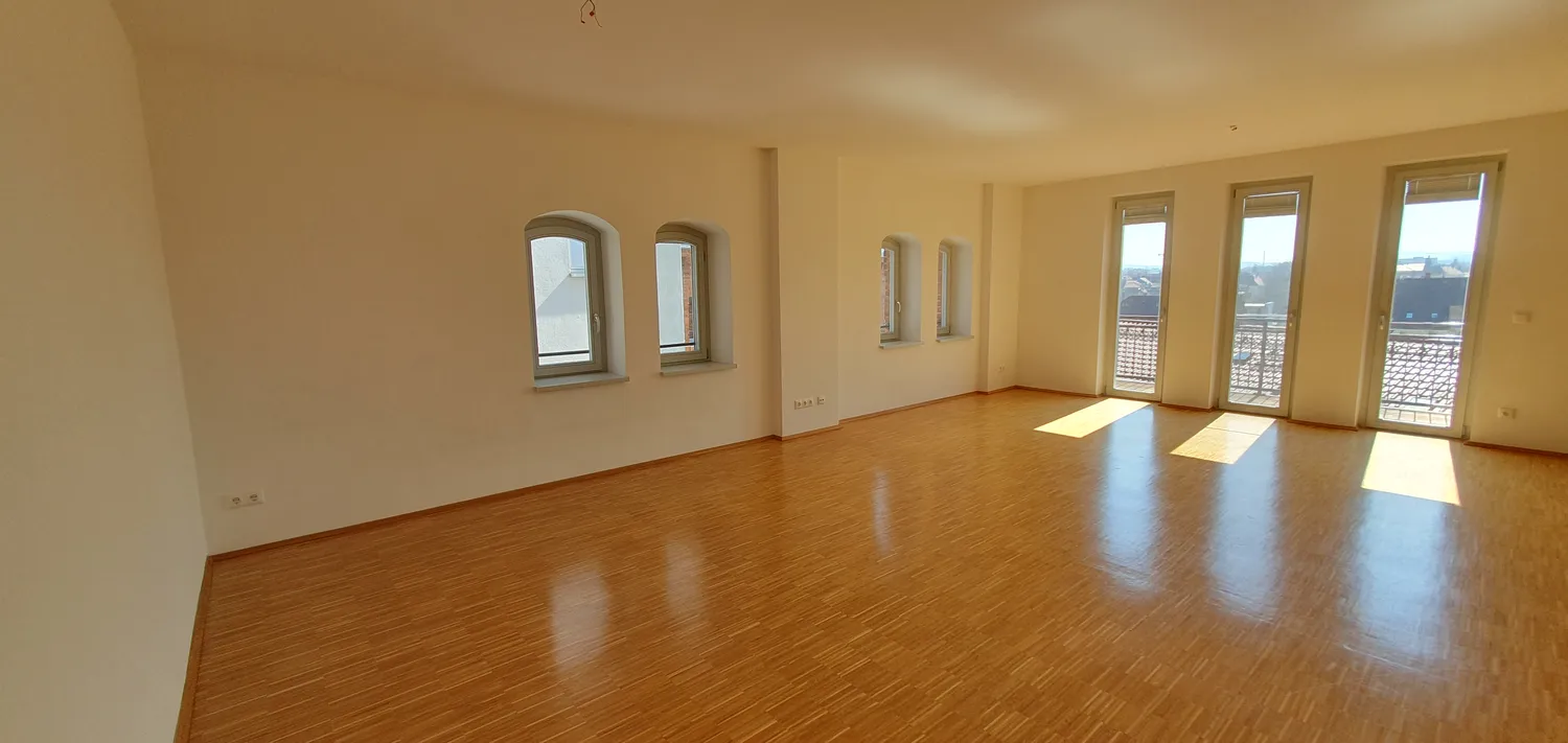 3 Zimmer Wohnung mit 120 m² in Bayreuth – Bild 1