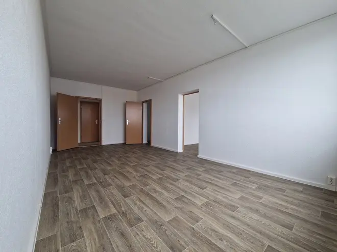 3 Zimmer Wohnung mit 67 m² in Halle (Saale) – Bild 2