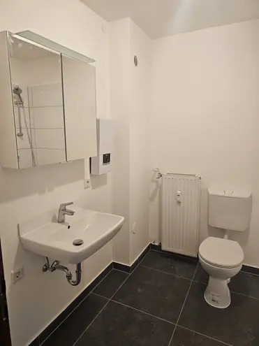 2 Zimmer Wohnung mit 70 m² in Krefeld – Bild 7