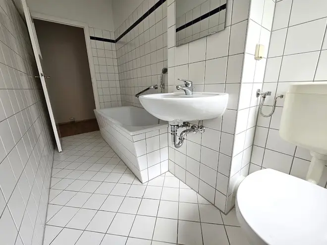 2 Zimmer Wohnung mit 51 m² in Halle (Saale) – Bild 3
