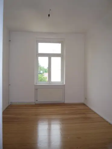 2 Zimmer Wohnung mit 76 m² in Magdeburg – Bild 2