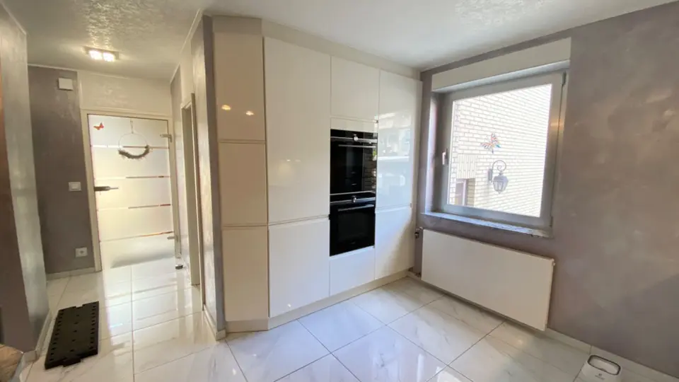 WG-Zimmer mit 76 m² in Düren – Bild 2