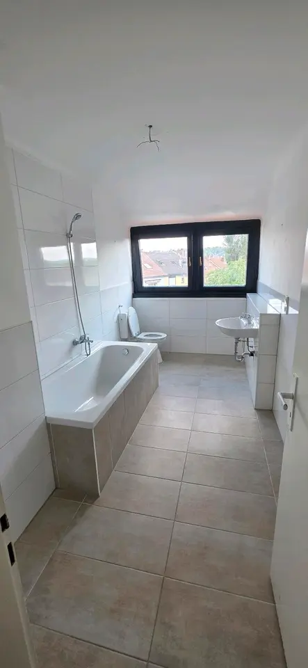 2 Zimmer Wohnung mit 65 m² in Saarbrücken – Bild 5
