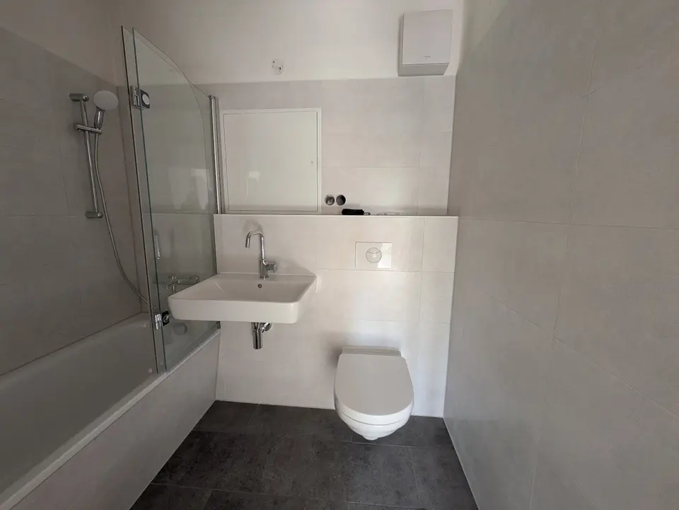 2 Zimmer Wohnung mit 53 m² in Neubrandenburg – Bild 8