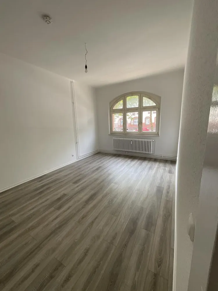 2 Zimmer Wohnung mit 55 m² in Kiel – Bild 2