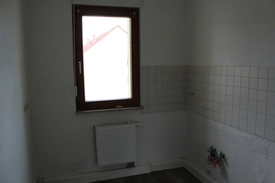 3 Zimmer Wohnung mit 60 m² in Eisenach – Bild 2