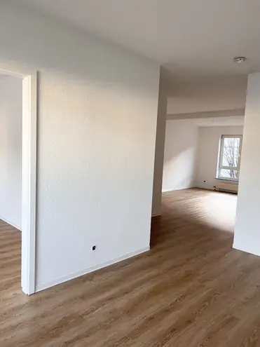 2 Zimmer Wohnung mit 66 m² in Erfurt – Bild 2