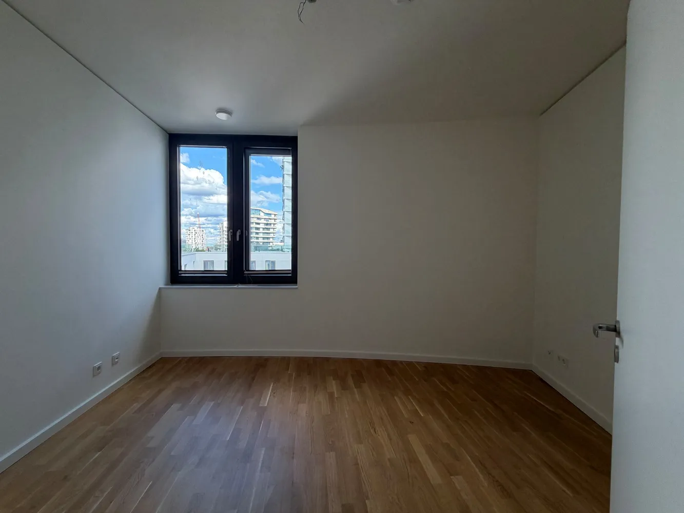 4 Zimmer Wohnung mit 144 m² in Hamburg – Bild 8