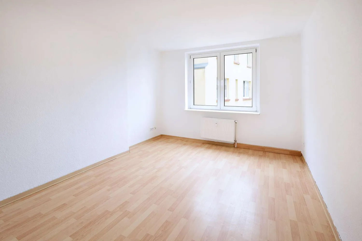 1 Zimmer Wohnung mit 34 m² in Brandenburg an der Havel – Bild 1