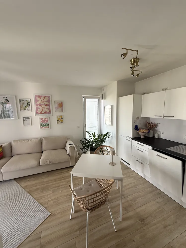 2 Zimmer Wohnung mit 53 m² in Regensburg – Bild 1