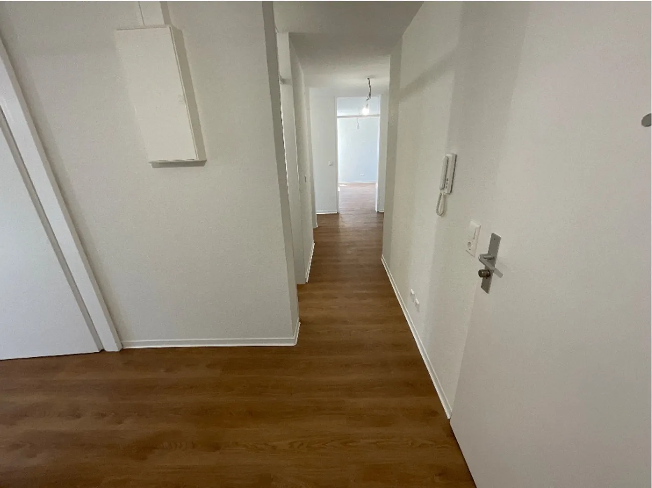 4 Zimmer Wohnung mit 101 m² in Esslingen am Neckar – Bild 3