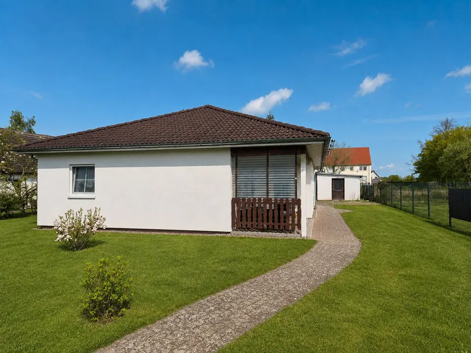 4 Zimmer Wohnung mit 118 m² in Neubrandenburg – Bild 3