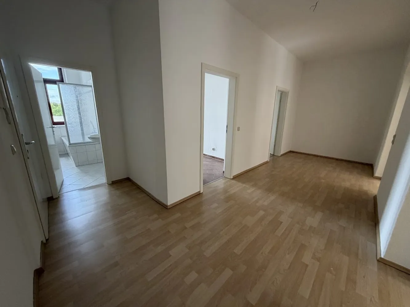 3 Zimmer Wohnung mit 81 m² in Dresden – Bild 5
