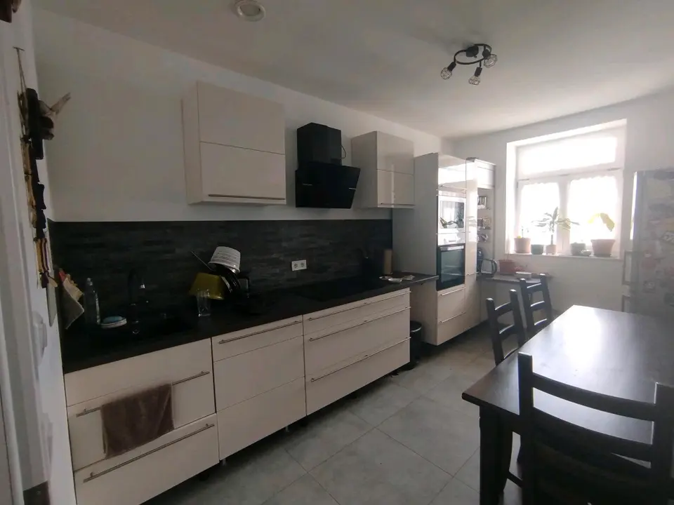 3 Zimmer Wohnung mit 96 m² in Chemnitz – Bild 3