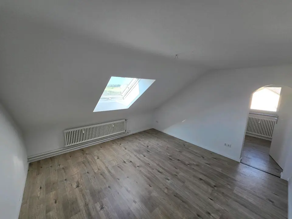 5 Zimmer Wohnung mit 70 m² in Ansbach – Bild 2